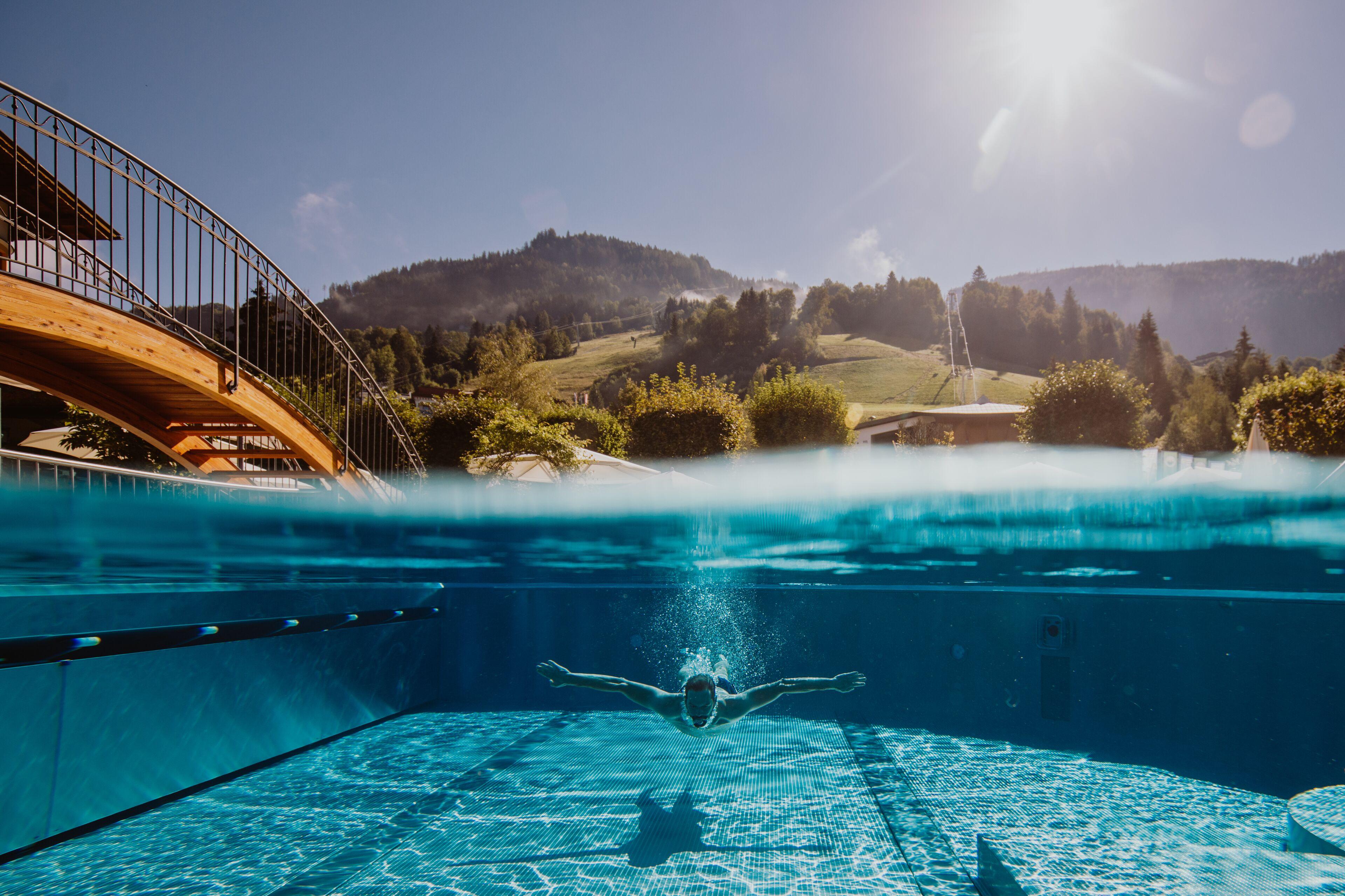 Hotel Berghof - Toddler-friendly hotel view 2