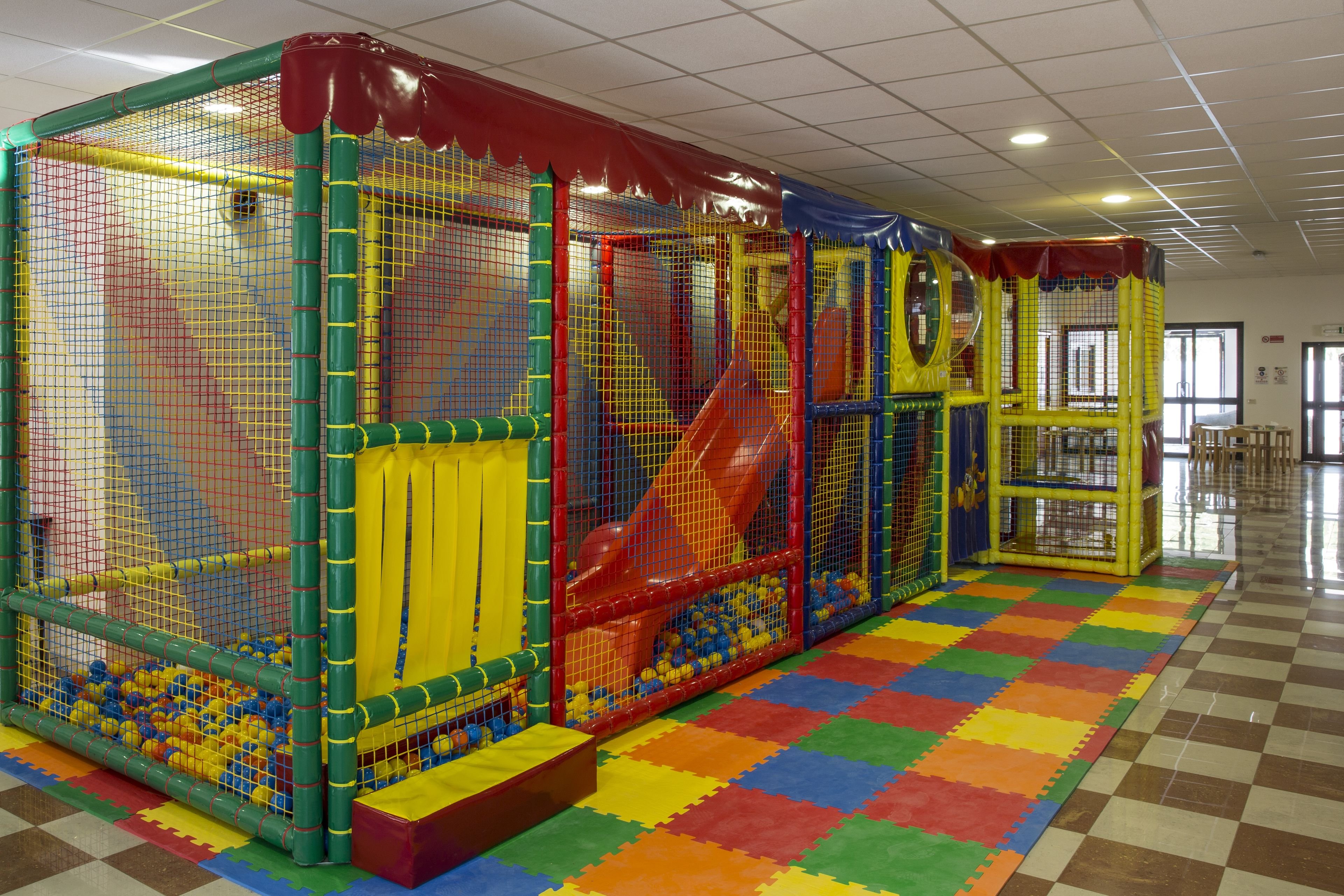 Falkensteiner Resort Capo Boi - Toddler-friendly hotel exterior and facilities