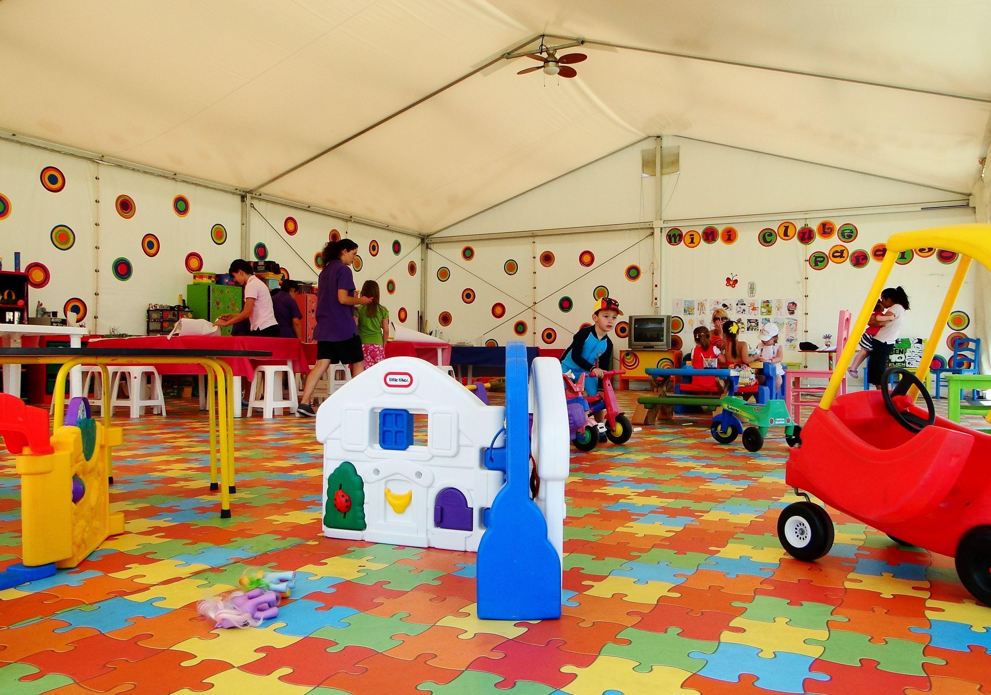 Paraiso Albufeira - Toddler-friendly beach hotel in Albufeira, Portugal