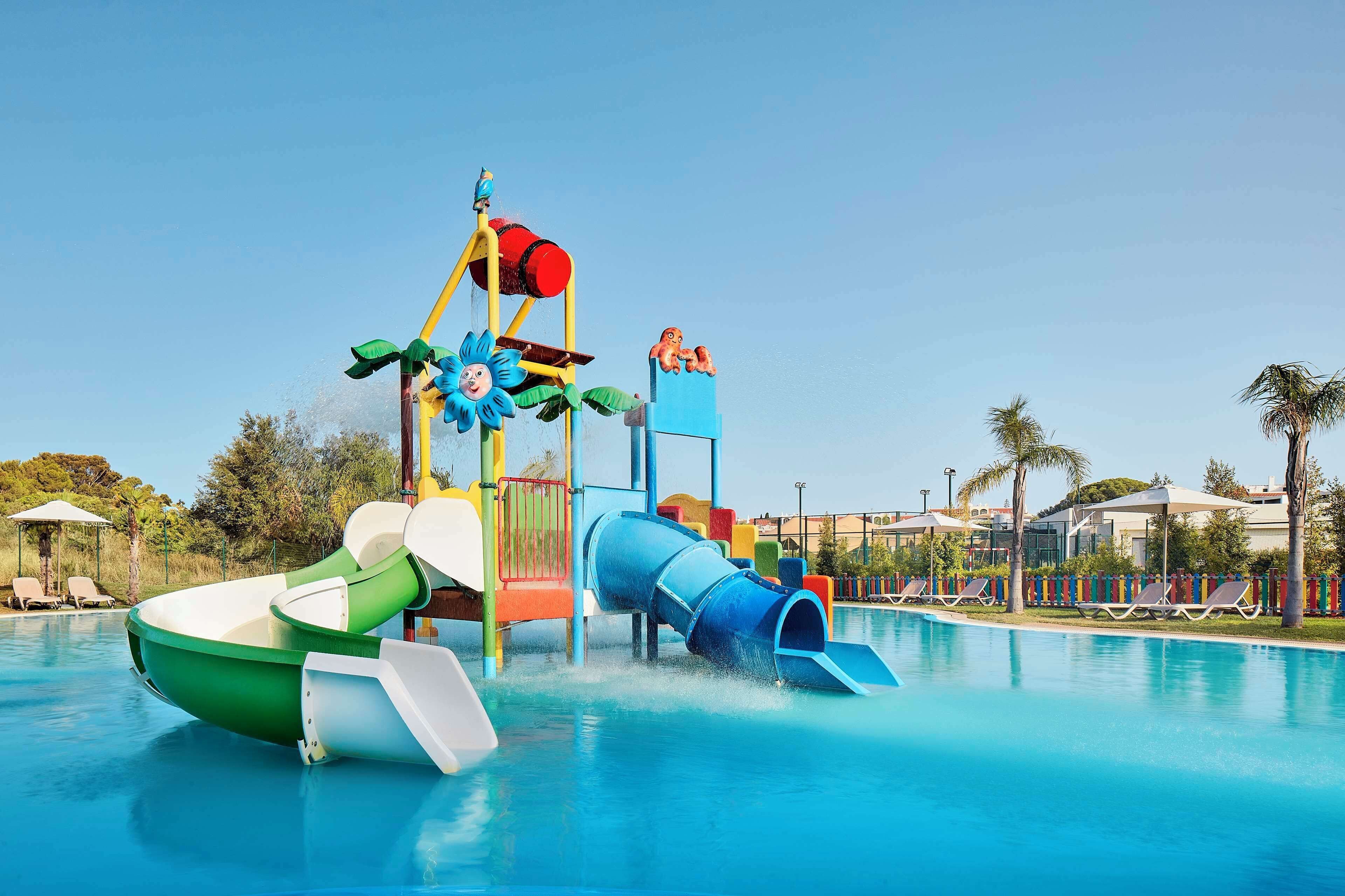 Tivoli Alvor Algarve Resort - Toddler-friendly hotel exterior and facilities