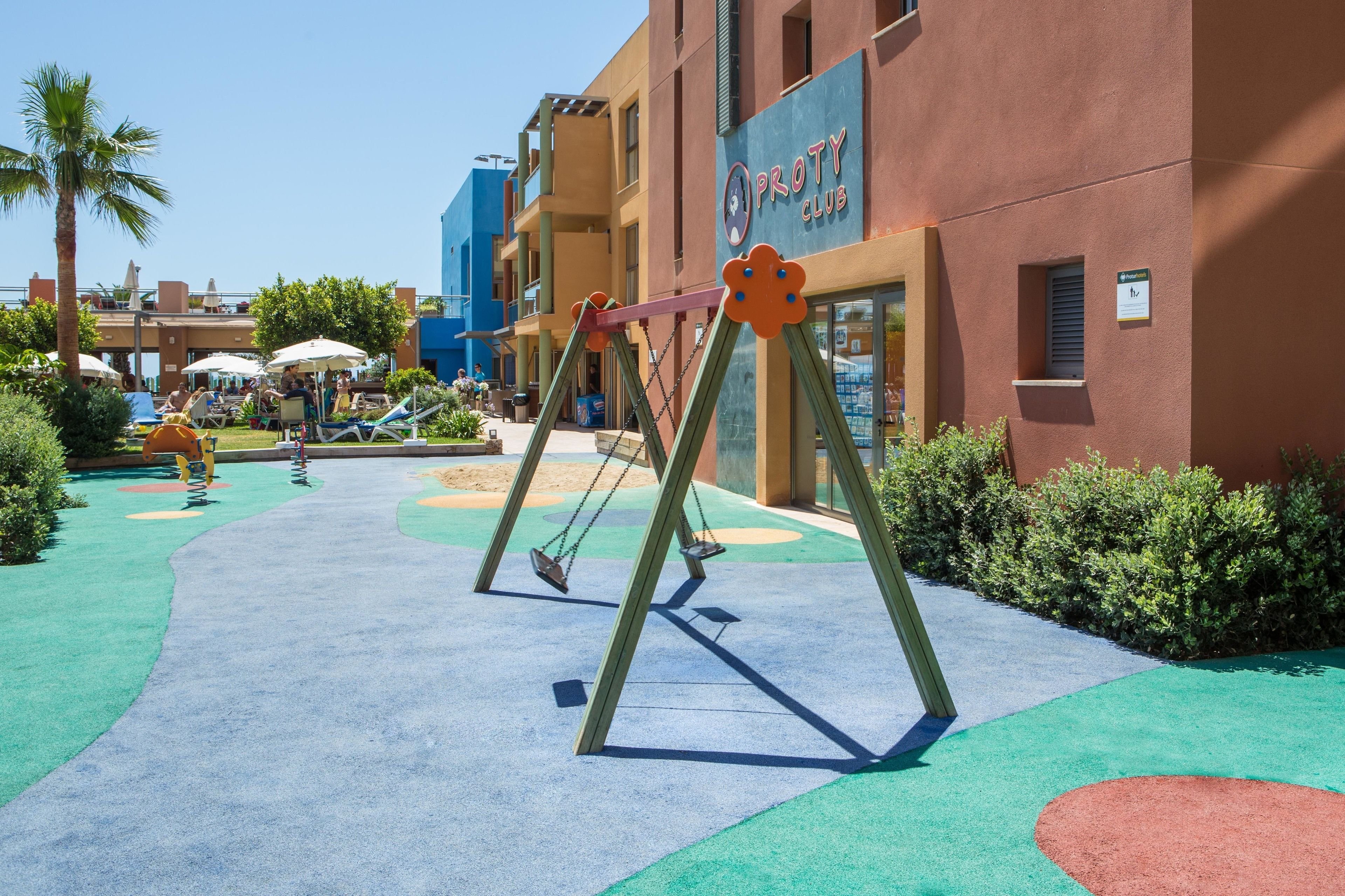 Protur Roquetas Hotel & Spa - Toddler-friendly hotel exterior and facilities