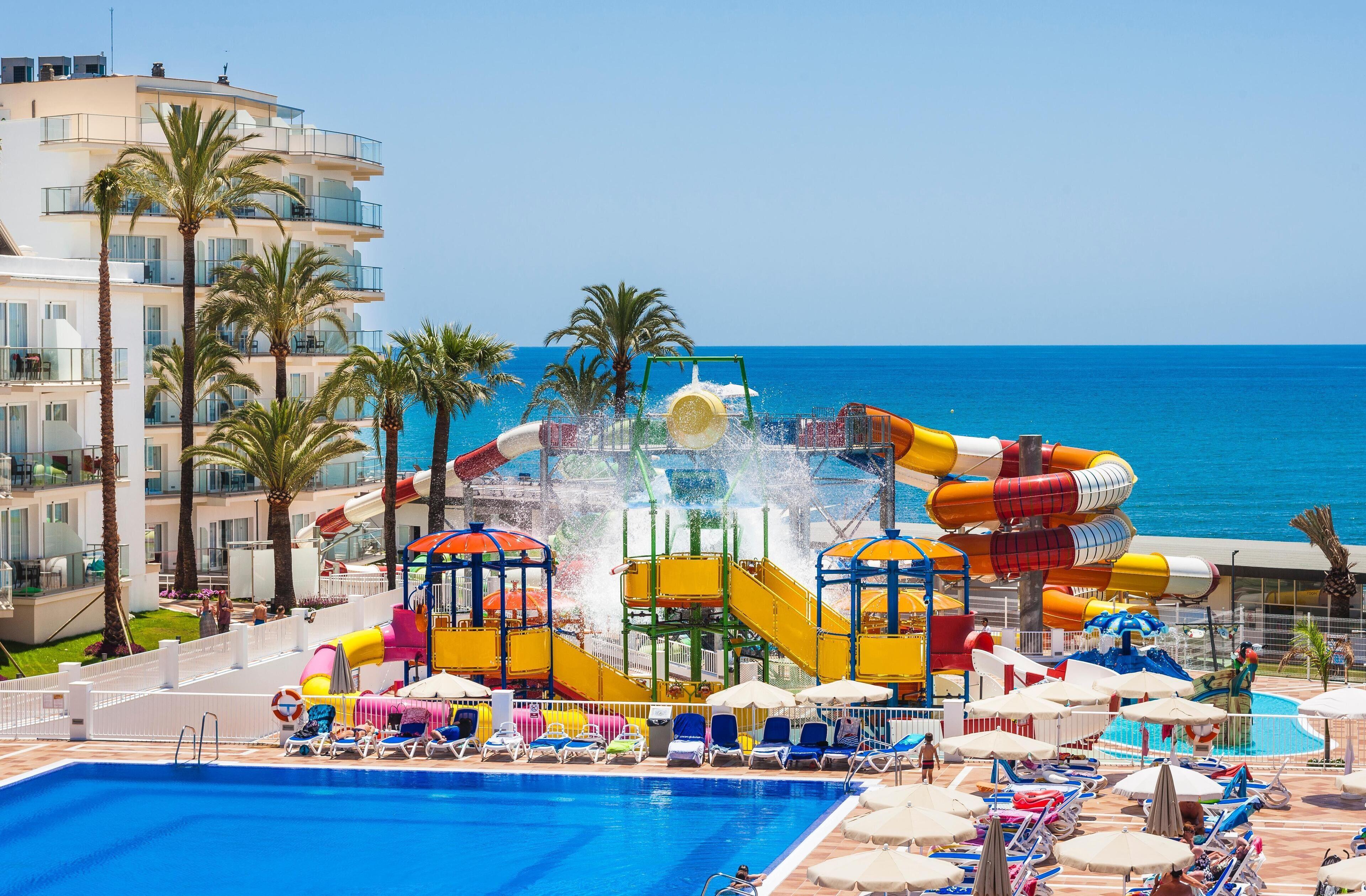 Globales Playa Estepona - Toddler-friendly hotel view 2