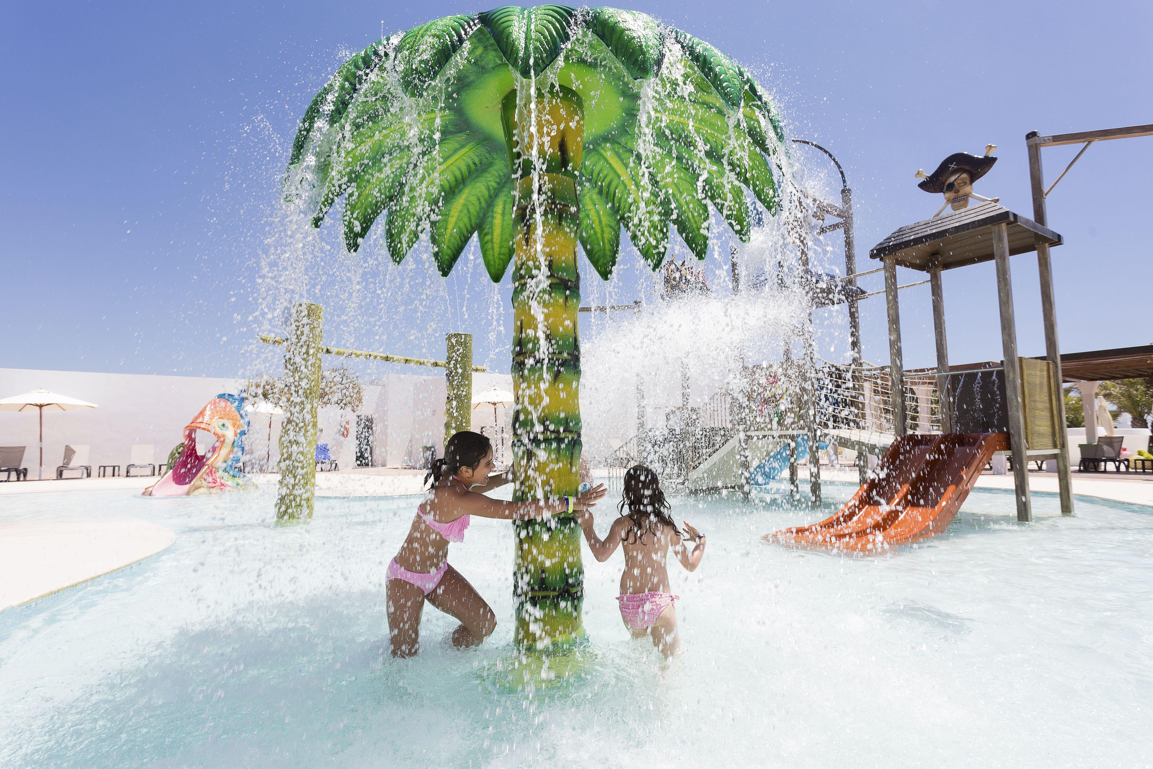 Grand Palladium Select Palace Ibiza - Toddler-friendly hotel view 2