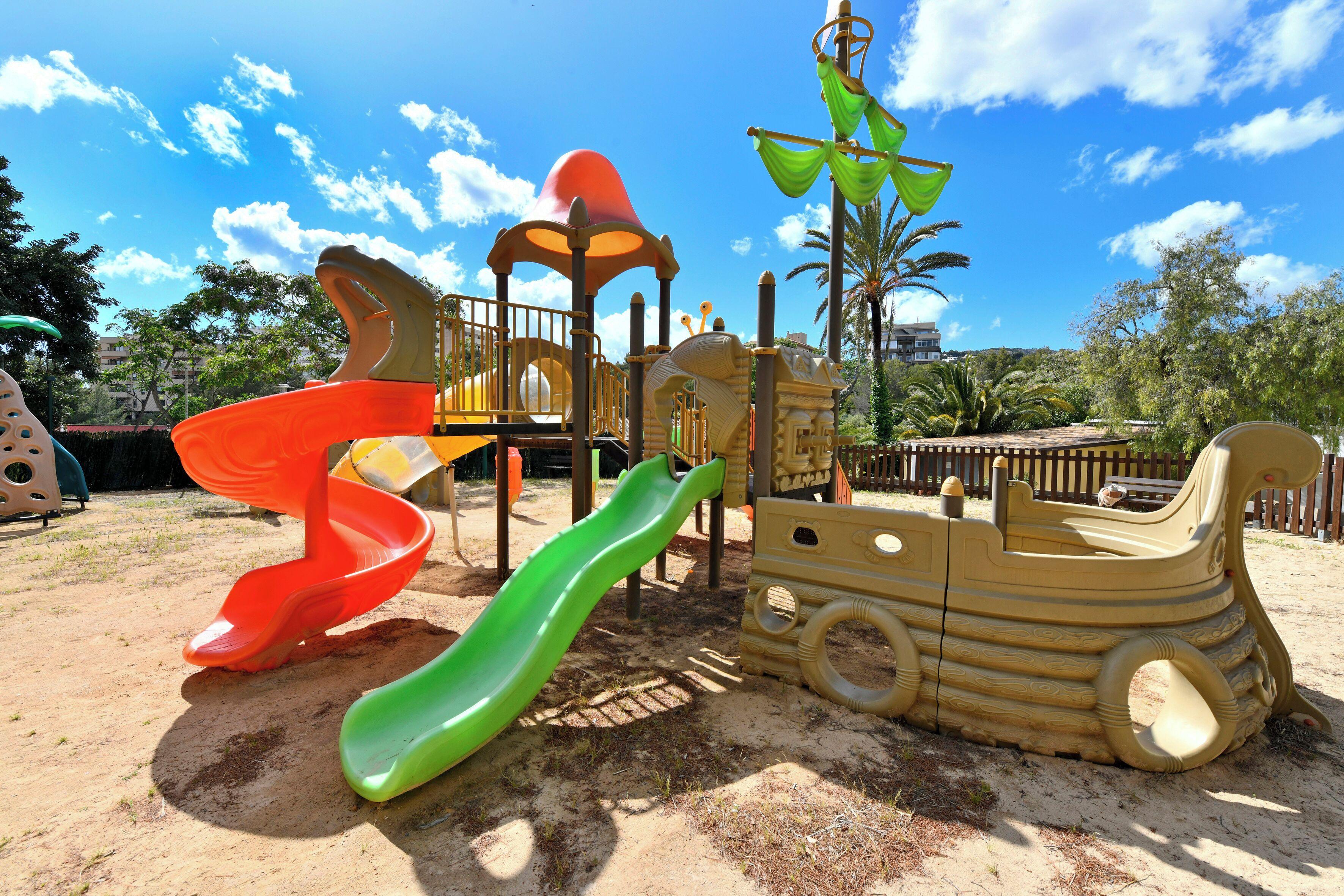 Salles Hotel Marina Portals - Toddler-friendly hotel view 2