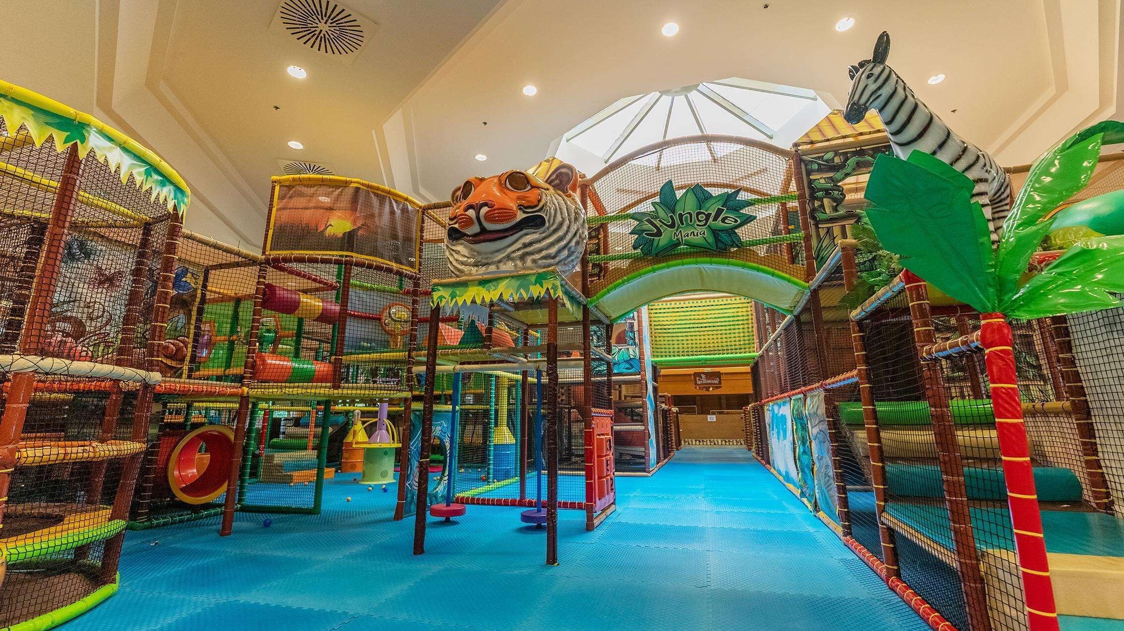 Gloria Serenity Resort - Toddler-friendly hotel exterior and facilities
