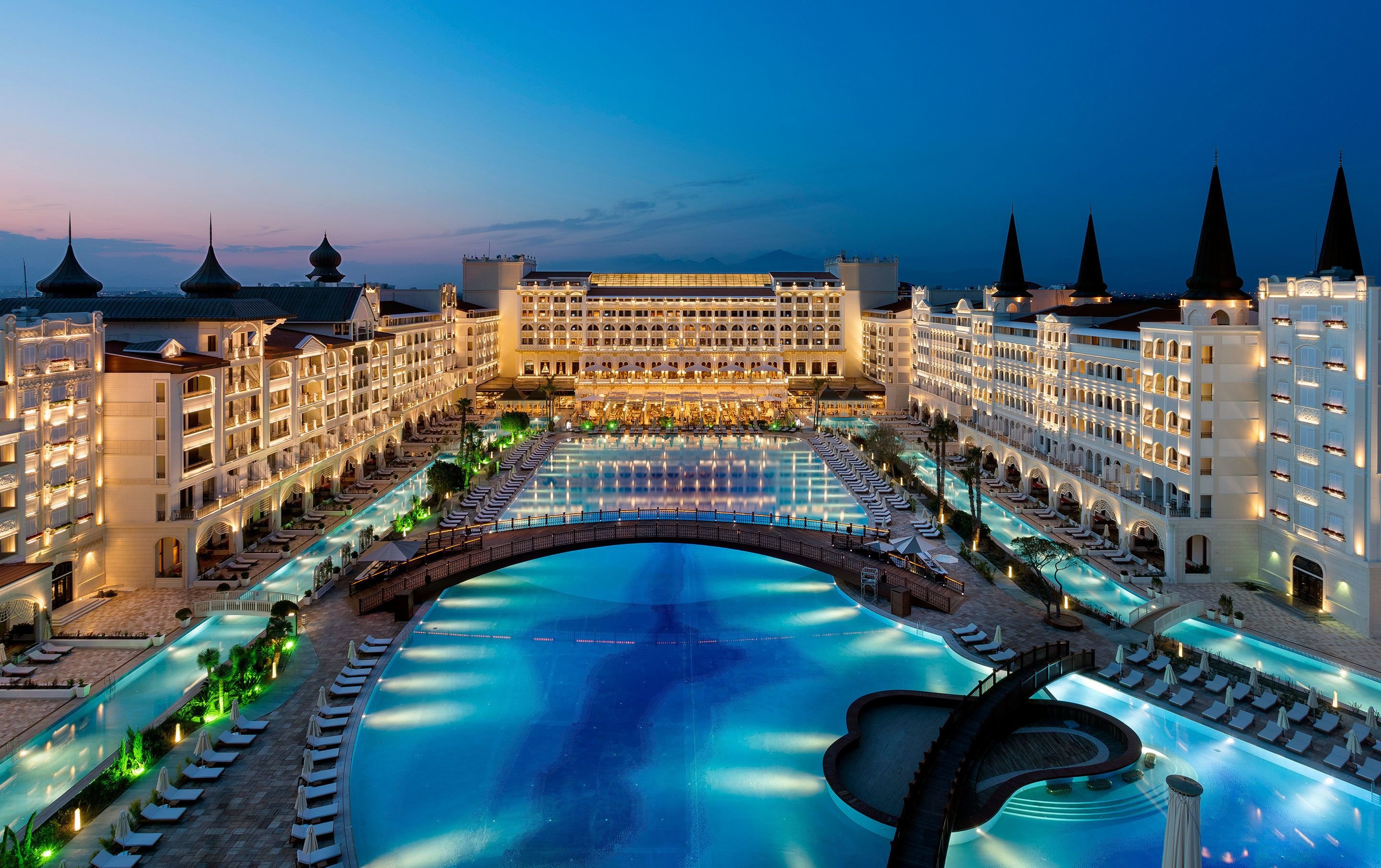 Titanic Mardan Palace - Toddler-friendly hotel exterior and facilities